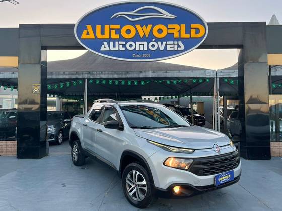 FIAT TORO 1.8 16V EVO FLEX FREEDOM AT6 FIAT TORO 1.8 16V EVO FLEX FREEDOM AT6